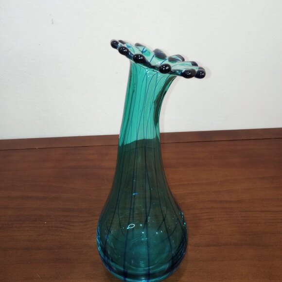Green/Blue Flower Shaped Vase by Eastern - Picture 3 of 4